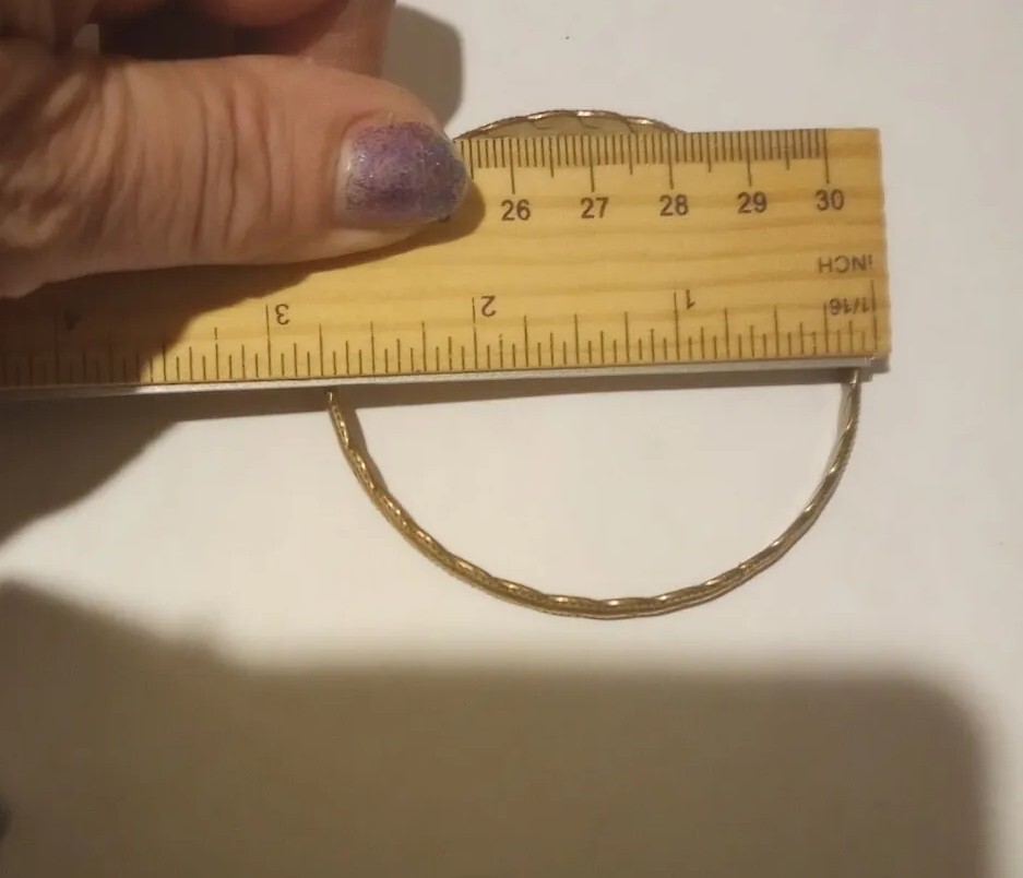 Unknown metal untested unique designed bangle bracelet
