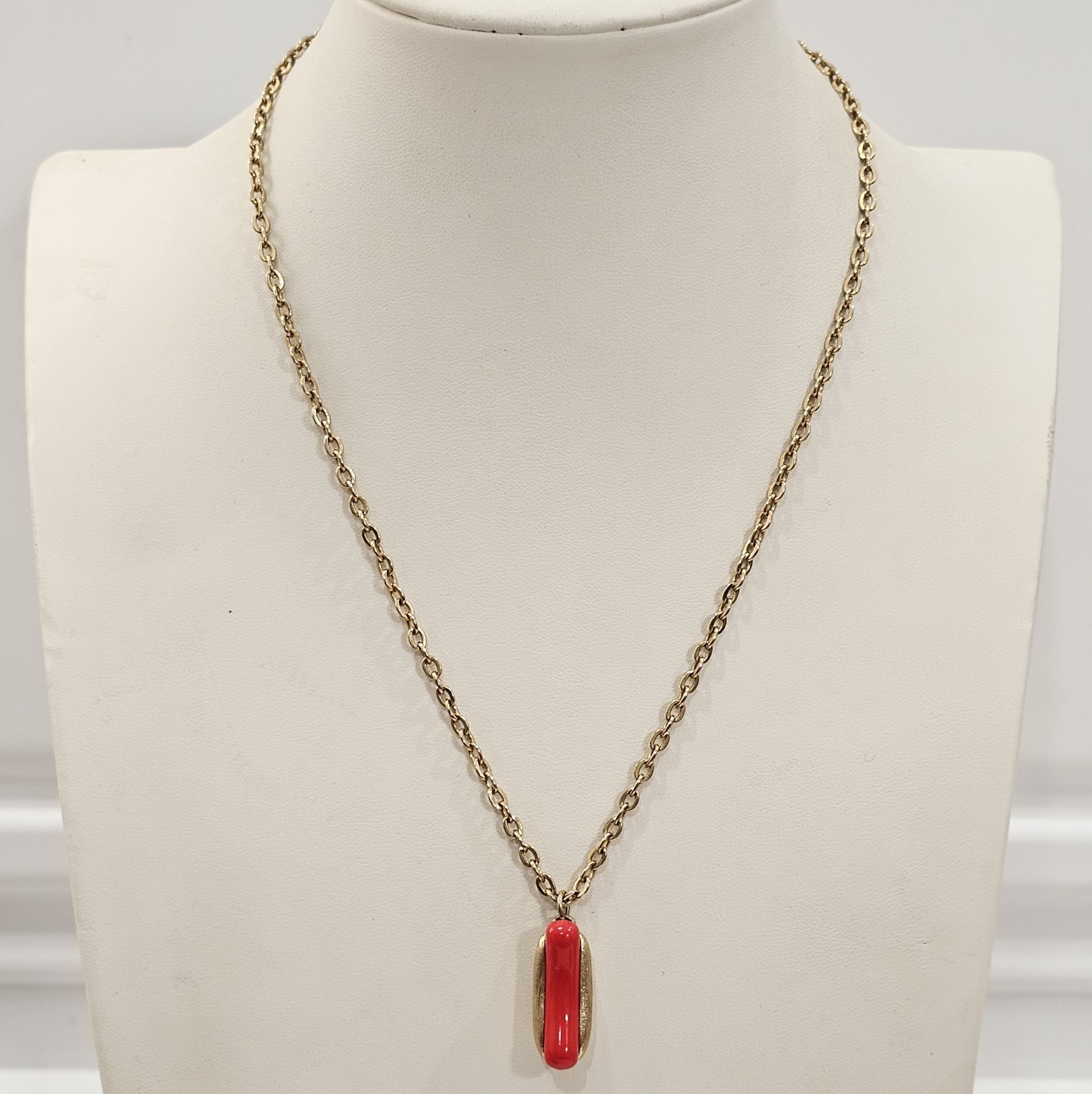 Vintage AVON 1975 Put On The Dog HOT DOG in Bun Pendant Charm Chain Necklace