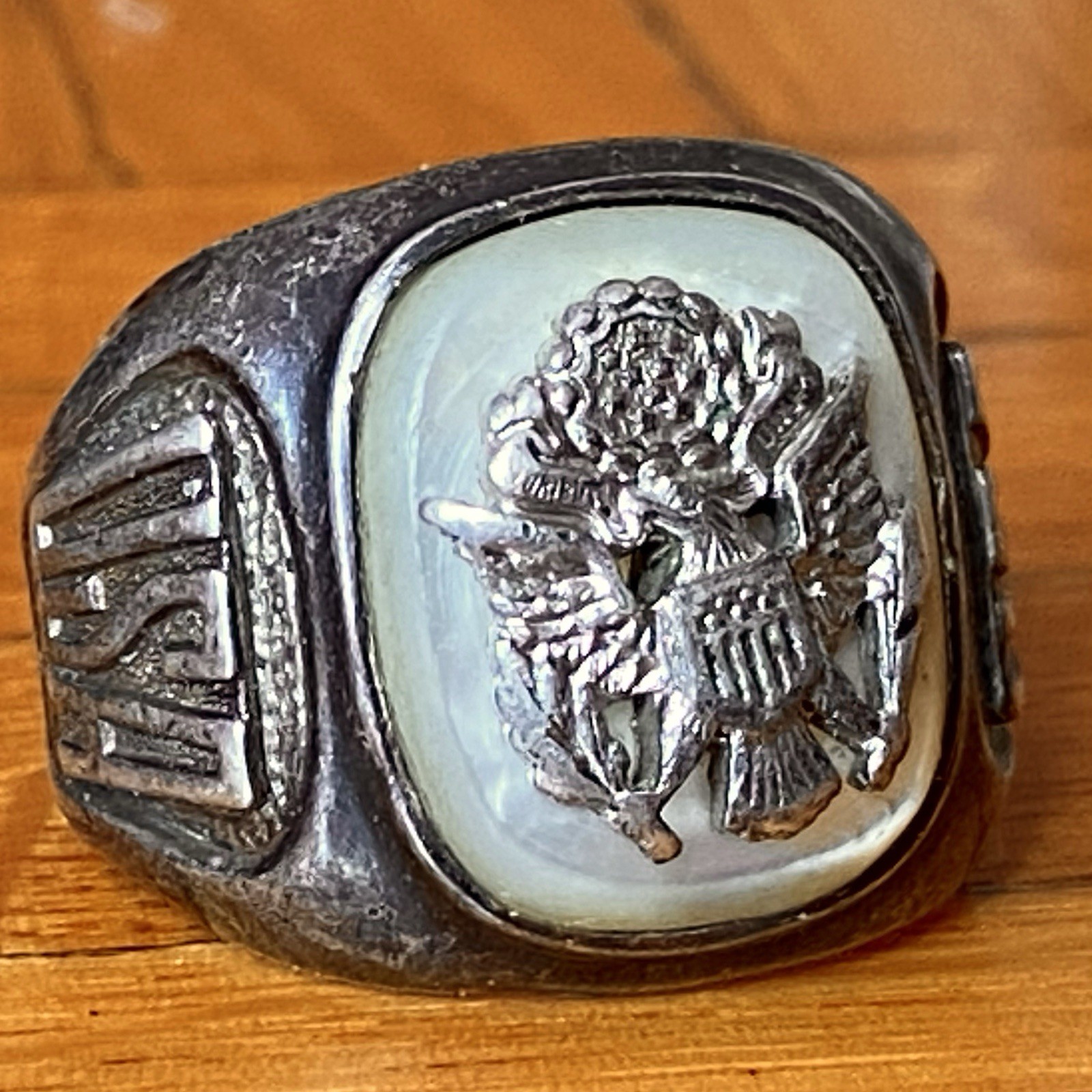 Vtg 40’s C&C Sterling Silver US Army Ring WWII 925 Mother of Pearl sz 10.5 ~READ
