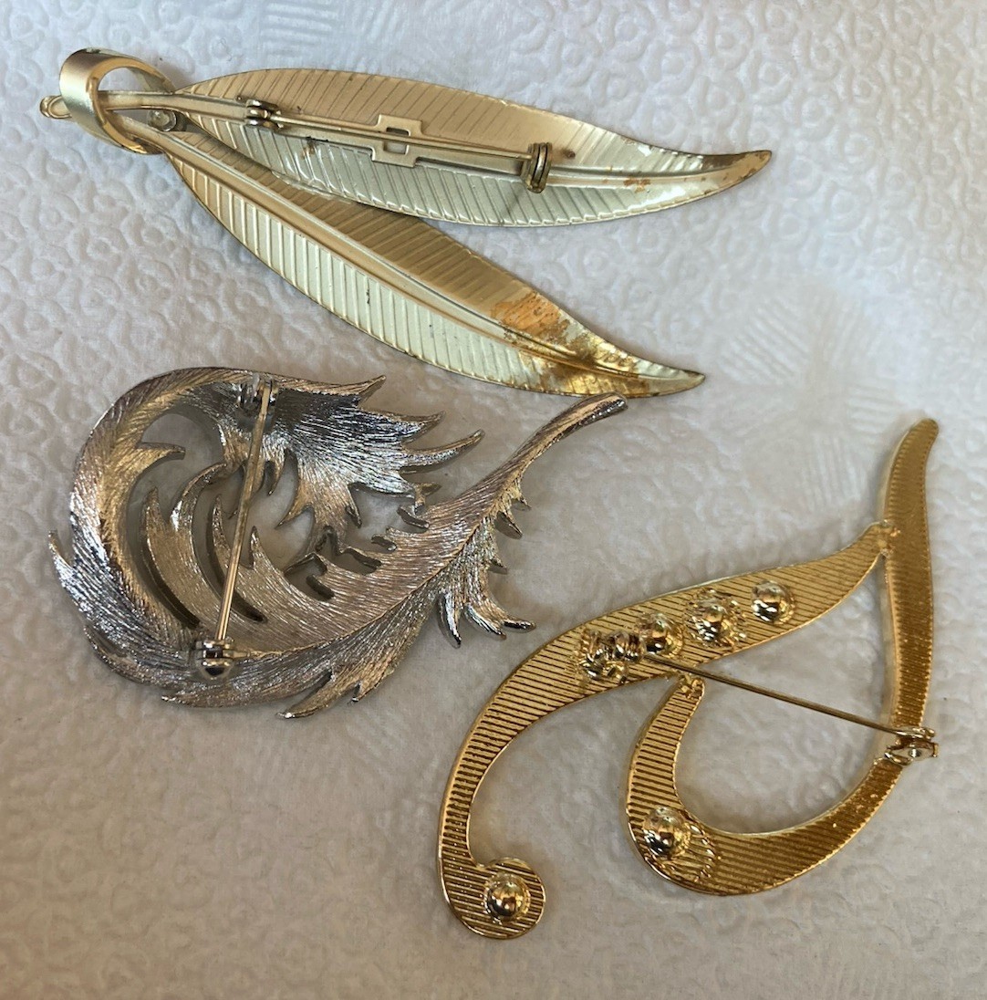 1960s Vintage MCM Mid Century Jewelry Pin Lot Of 3 Pieces – AS IS