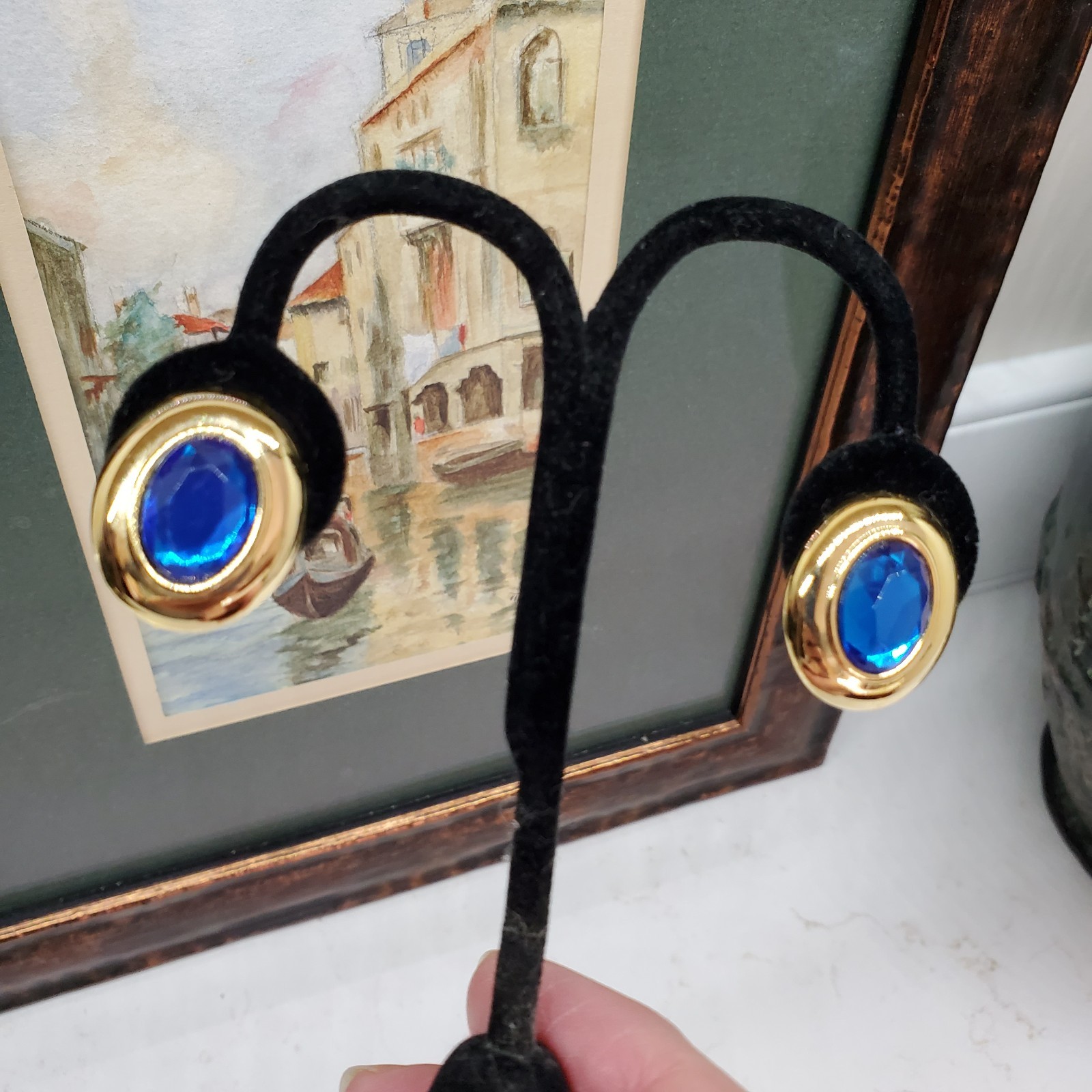 Clip On Earrings Faceted Blue Stone Designer VTG Gold Tone Lightweight with Pads