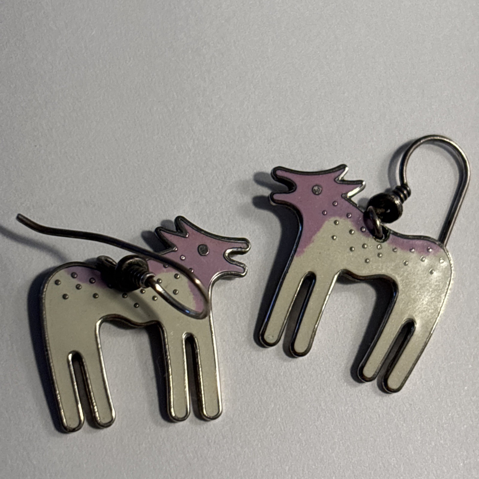 LAUREL BURCH “WILD DOG” DANGLE EARRINGS,SOFT PINK,WHITE ENAMEL, SIGNED, vintage