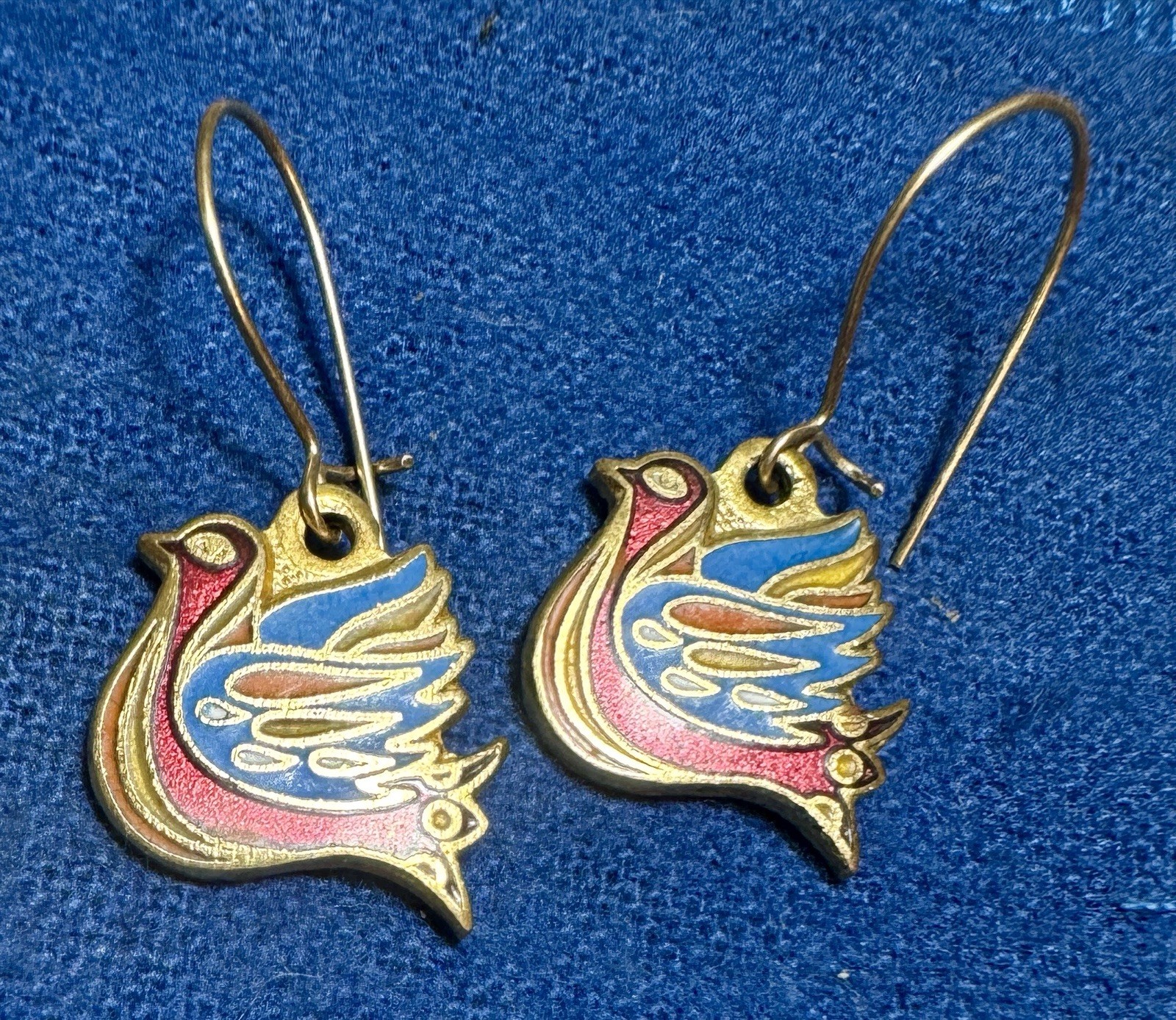 Vintage Aviva Taiwan Enamel Swan Bird Earrings Cloisonne Gold Tone Pair