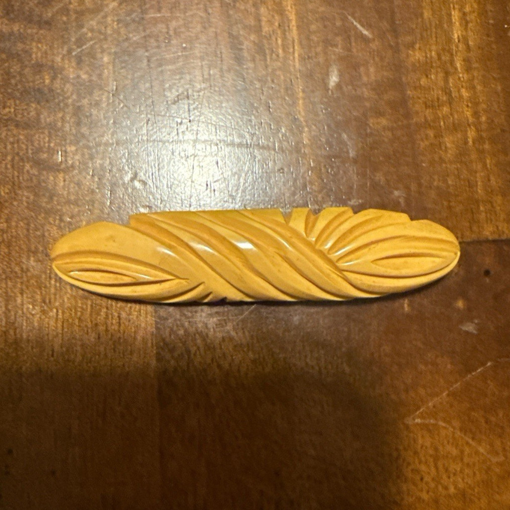 Yellow Bar Brooch Pin – Unisex Adults, No Stone, Bar-Shaped Brooch Jewelry