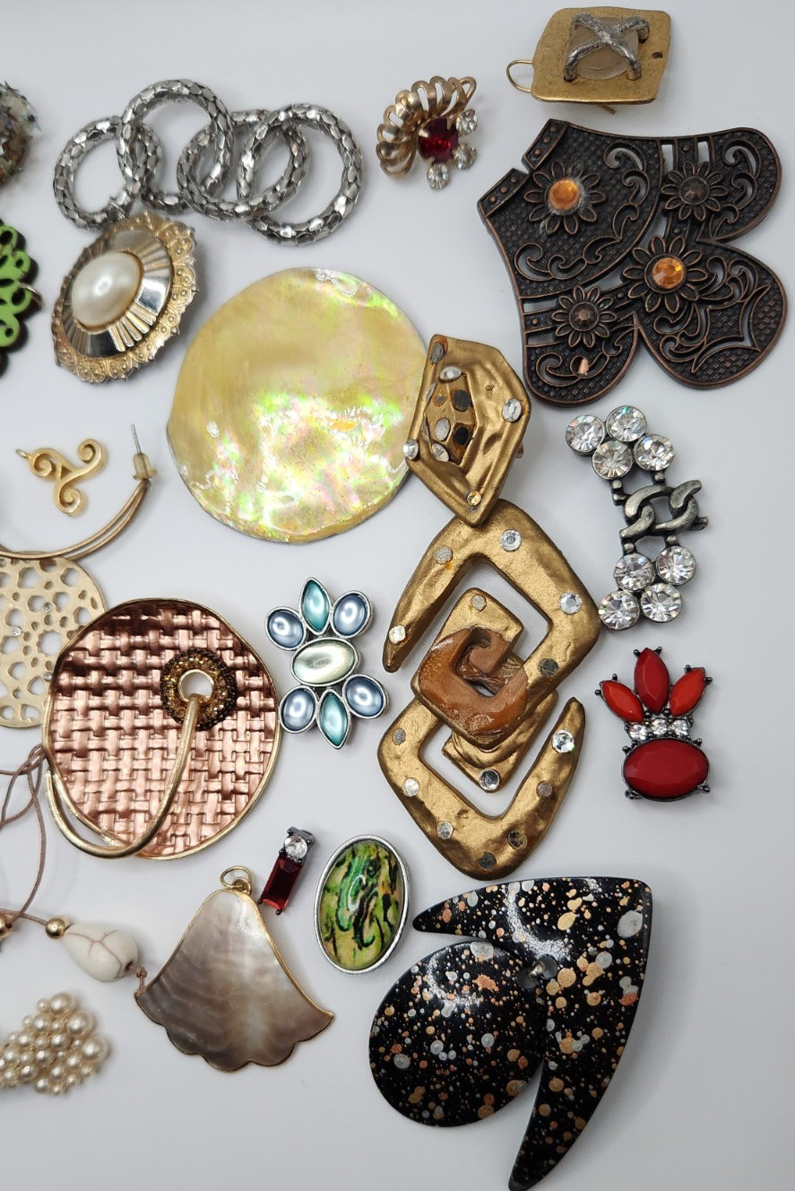 Craft Jewelry Pieces Junk Drawer 35 Different Pieces