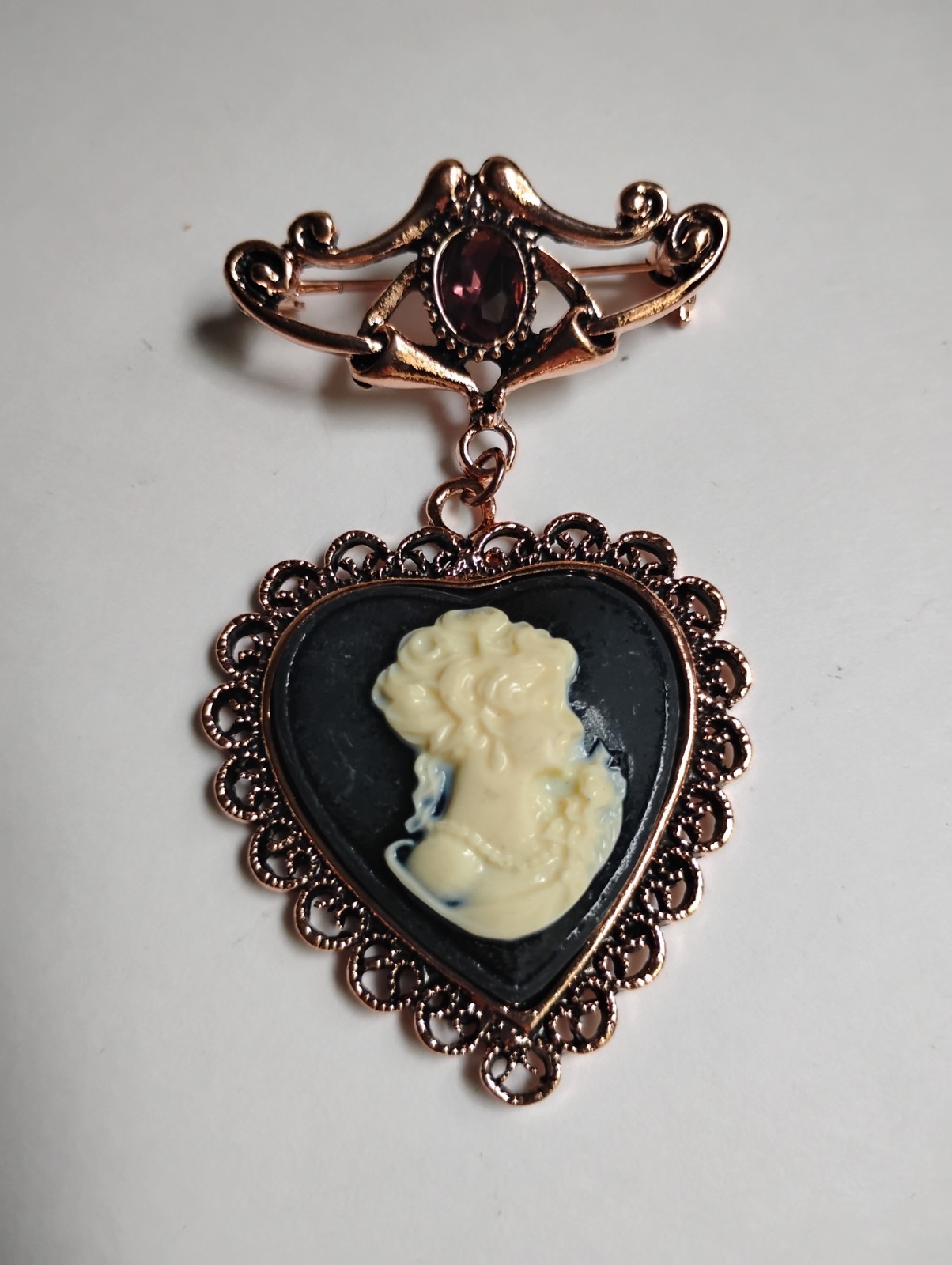 Black Vintage Style Victorian Woman Brooch | Elegant Lady Unique Pin Jewelry