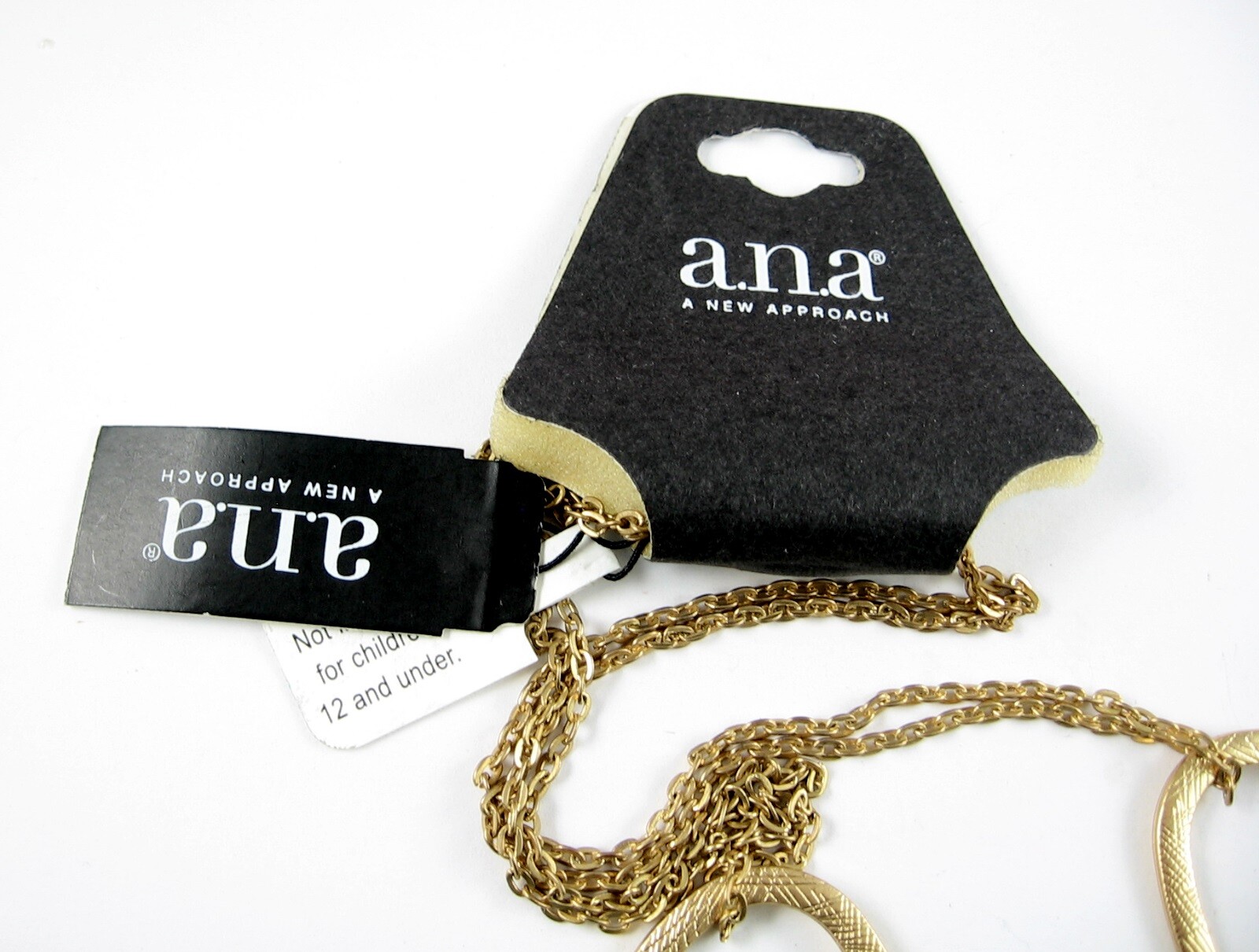 A.N.A Vintage NECKLACE Rounded Triangles Goldtone Designer Signed Tags Ana 36″
