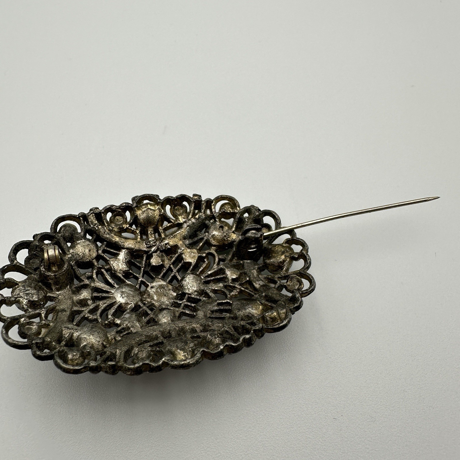 Vintage Little Nemo Brooch Pot Metal Rhinestone Victorian Revival Green READ