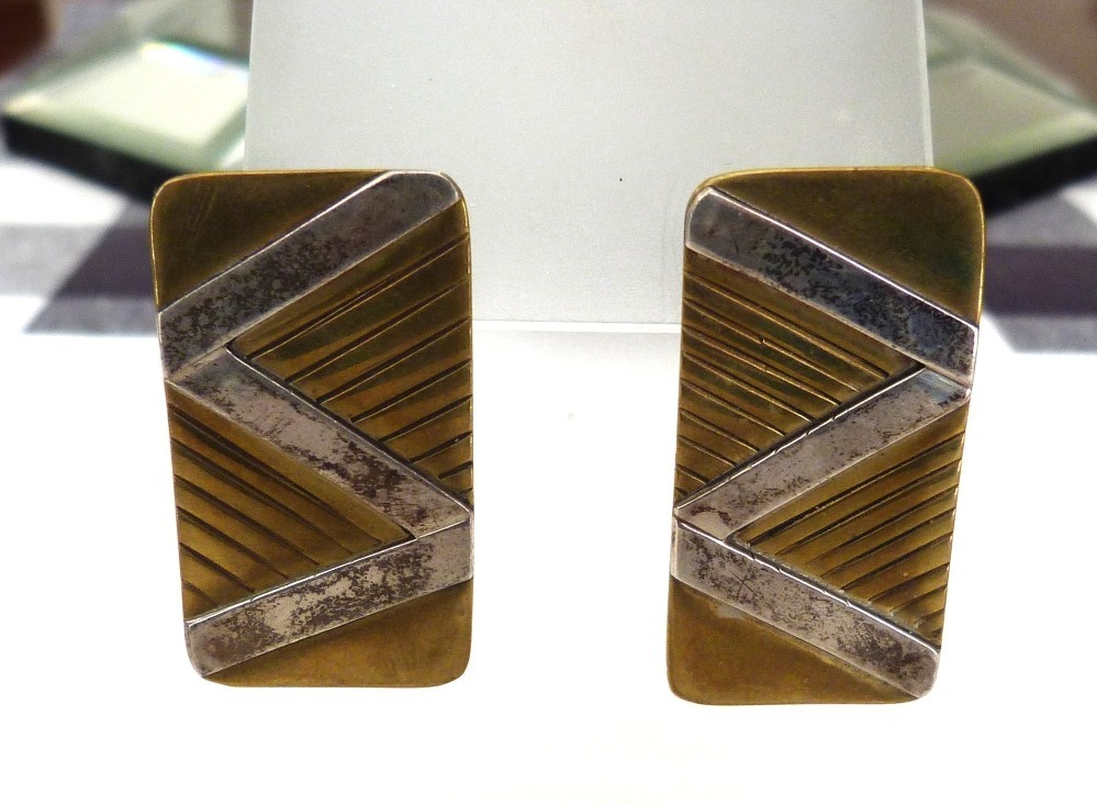 1 5/8″ VINTAGE PHYLLIS WOODS MIXED METAL STERLING SILVER BRASS ARTISAN EARRINGS
