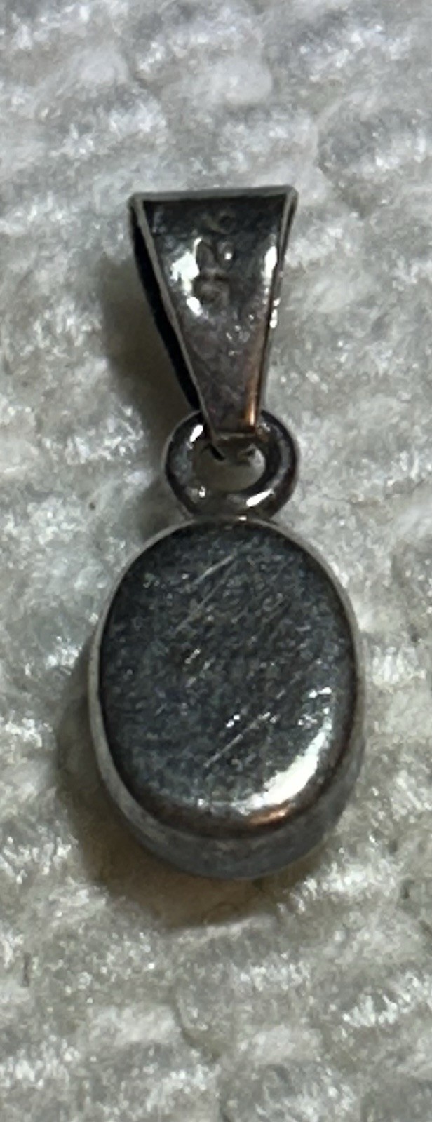 Vintage 925 Sterling Silver Flower Acrylic Resin Oval Pendant Very Dainty