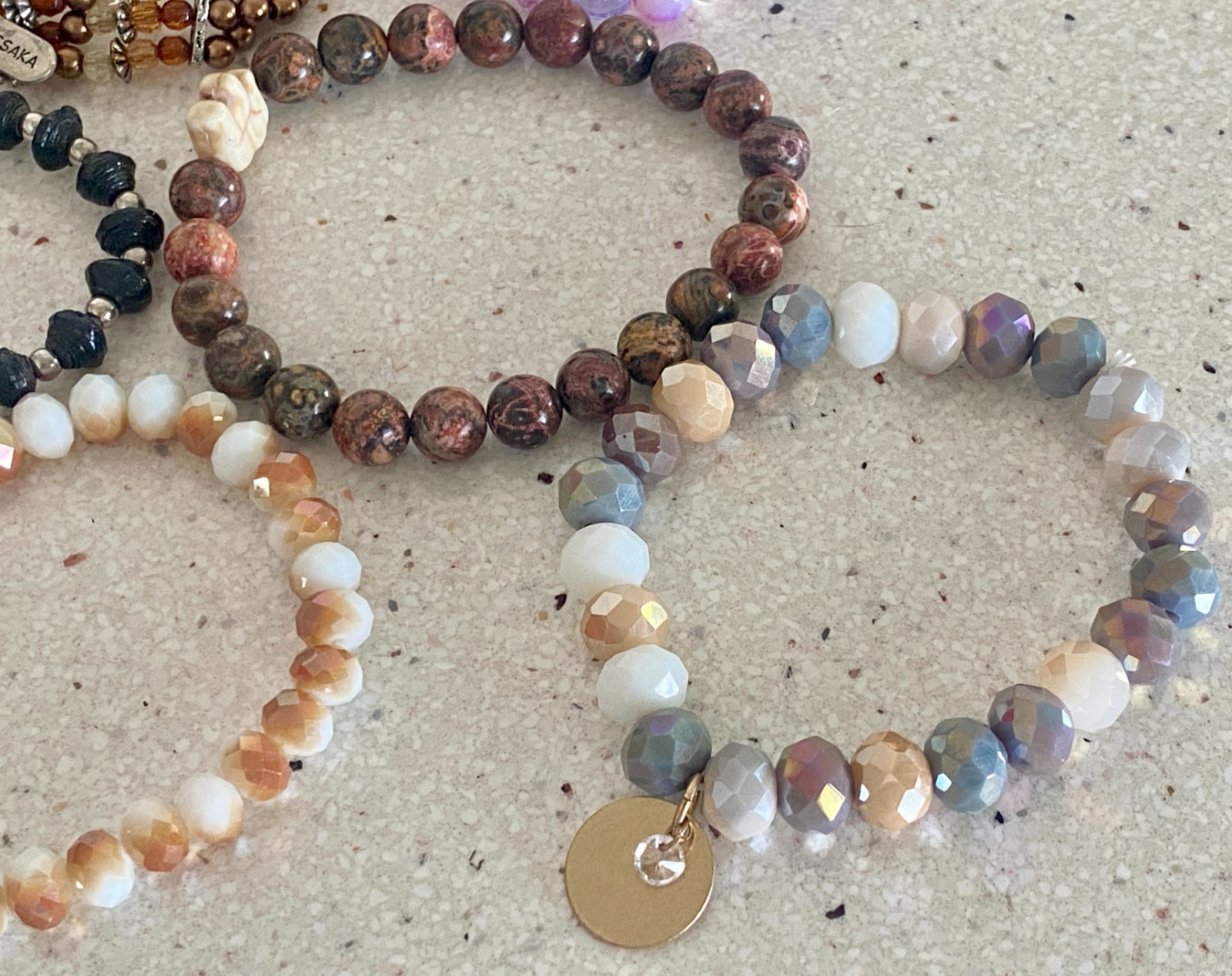 Lot of 16 Bracelets Beaded Stretch Gemstone Wood Lucite Stackable Lizas Kissaka