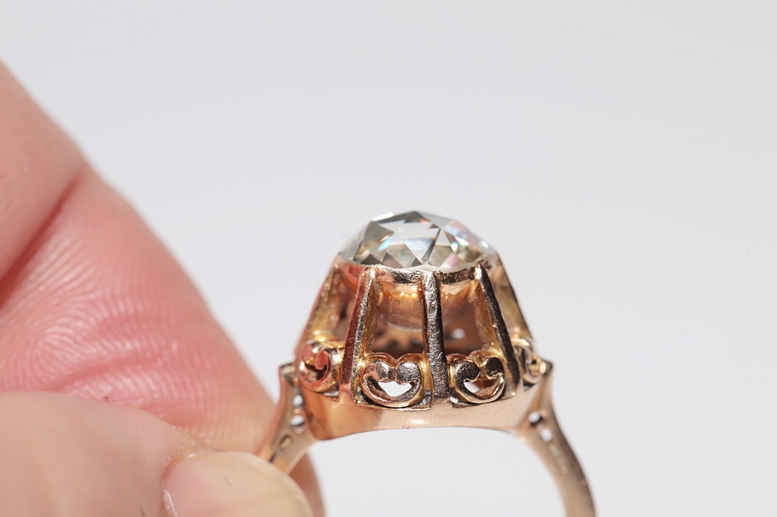 Antique Circa 1900s 18k Gold Natural Rose Cut Diamond Solitaire Ring