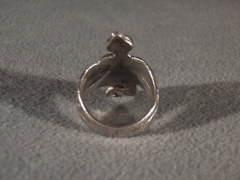 Vintage Unisex Sterling Silver 1960s Coiled Snake Goth Ring Size 10 Cigar Band