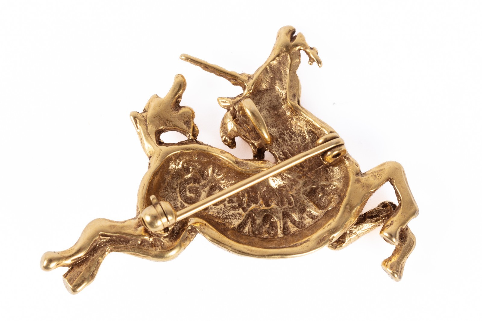Vintage MMA Metropolitan Museum of Art Gold Tone Unicorn Brooch Pin GO MMA