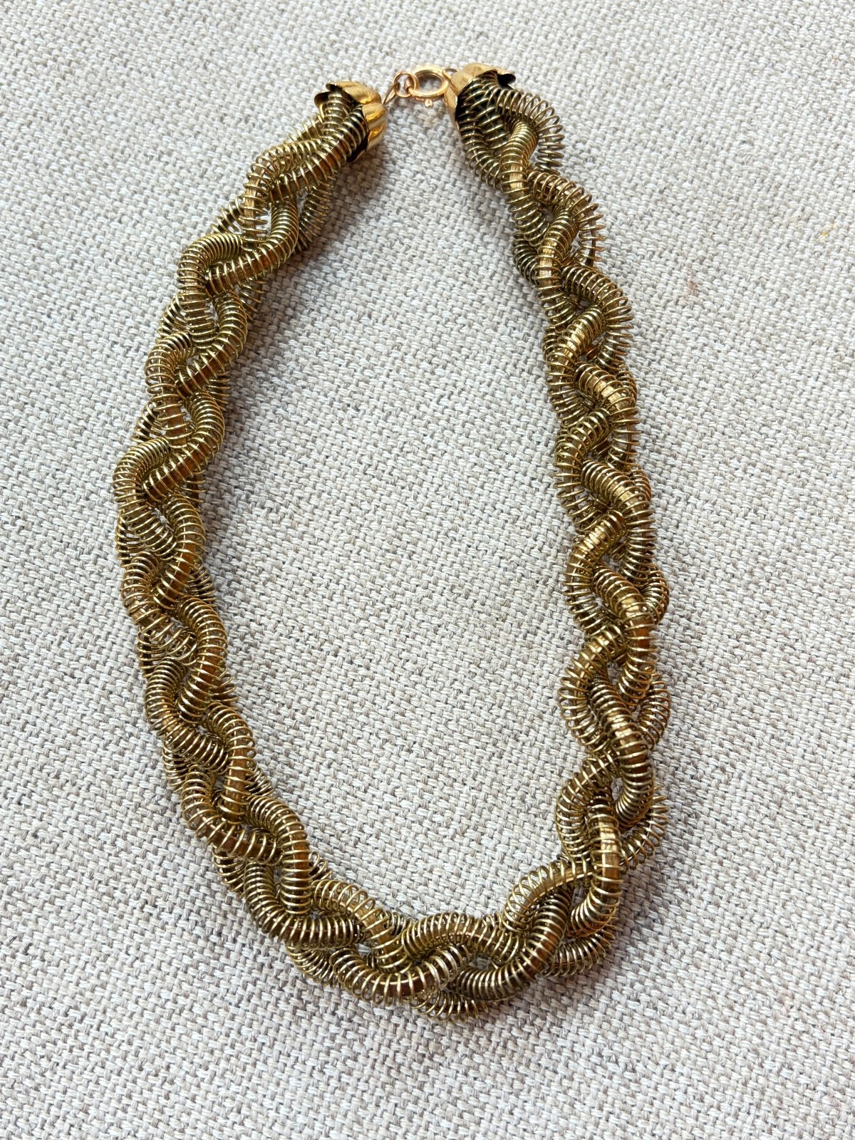 RARE – Vintage 1950’s Twisted Wire Choker Necklace with spring ring 14.5″