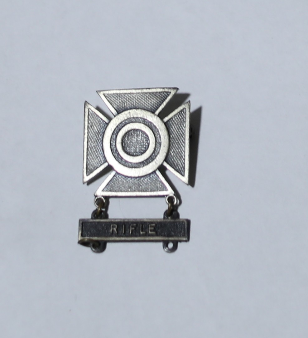 Antique Brooch Army medal Pin Sterling Silver 10.9 grams