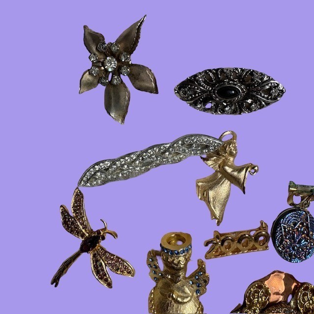Vintage Brooch Pin Lot Damaged Repair Craft Christmas Angel Animal Rhinestone