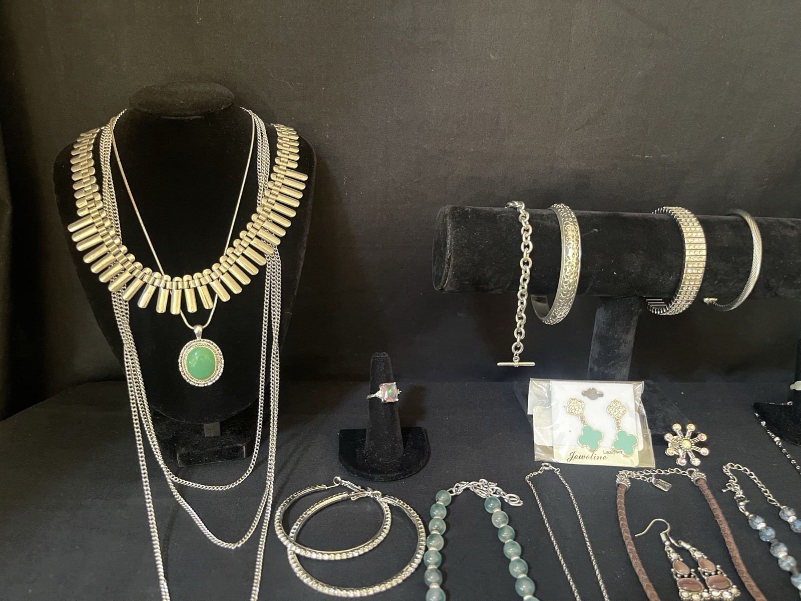 Vintage To Now Estate Lot Silver tone Jewelry Necklace Bracelet Earrings Ring
