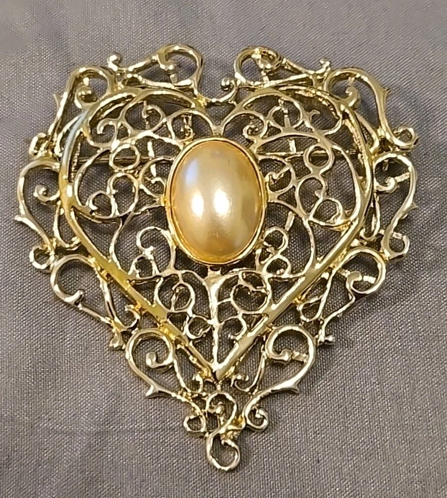 Vintage Faux Pearl Bead, Silvertone & Goldtone Latticework Heart Brooch Pin
