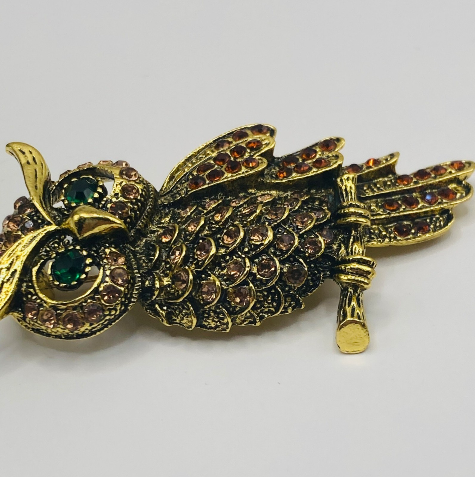 Gold-Tone Rhinestone Owl Brooch -29B