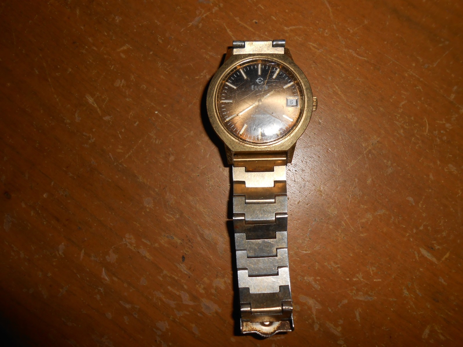 Vintage 1970s ELGIN Automatic Gentlemens Watch Tested Works Free Shipping