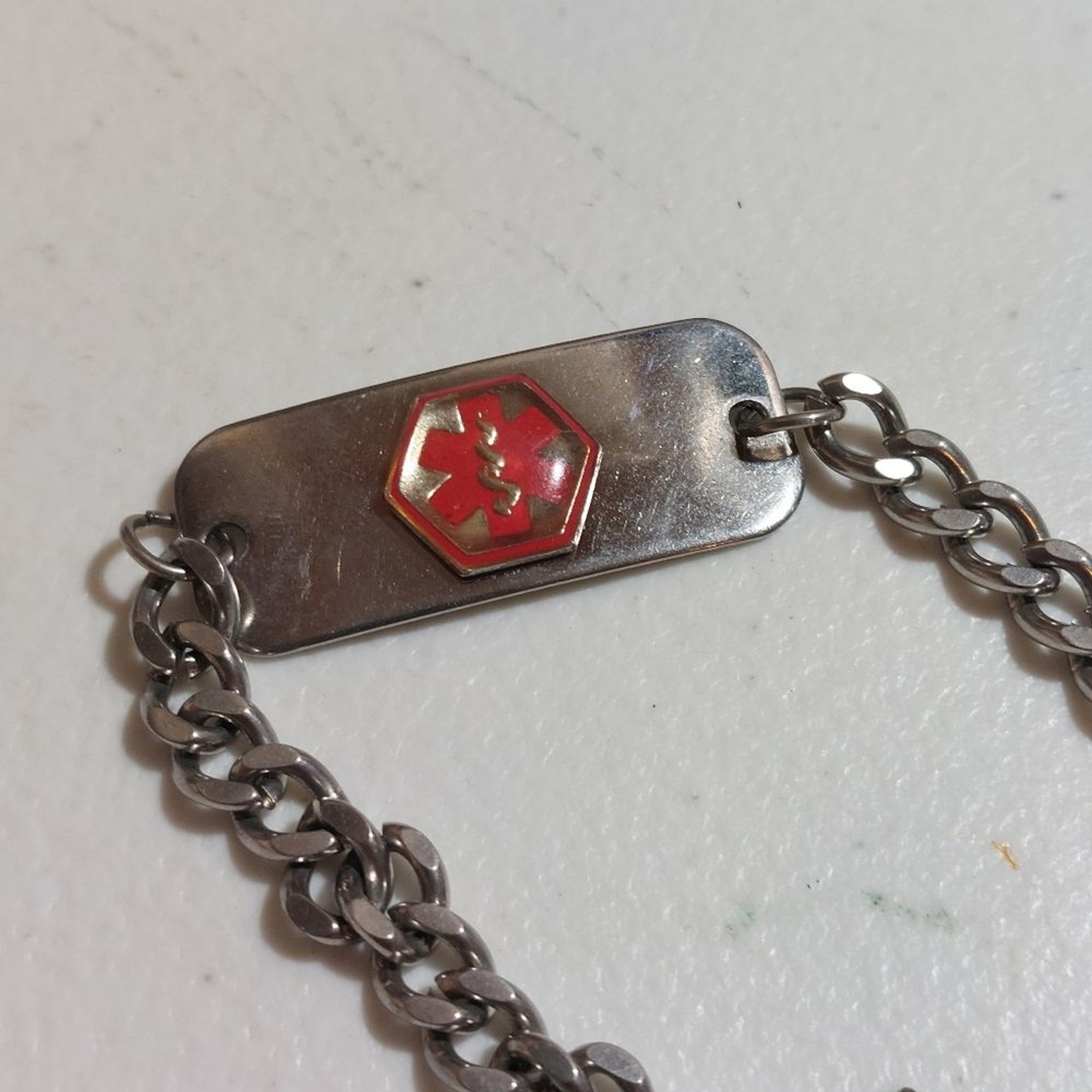 Vintage Diabetic Medical Alert Identity ID Chain Bracelet Silver Tone