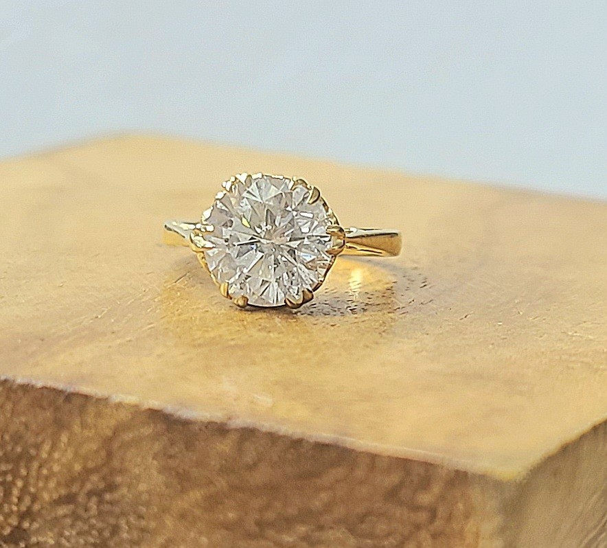 14k Yellow Gold Vintage Engagement Ring 2.82 Carat Natural Round Diamond