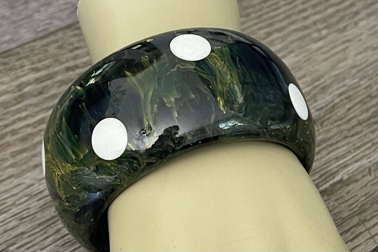 Vtg Spinach Green Marble Polka Dot Bakelite Wide Bangle Bracelet Tested 100grams