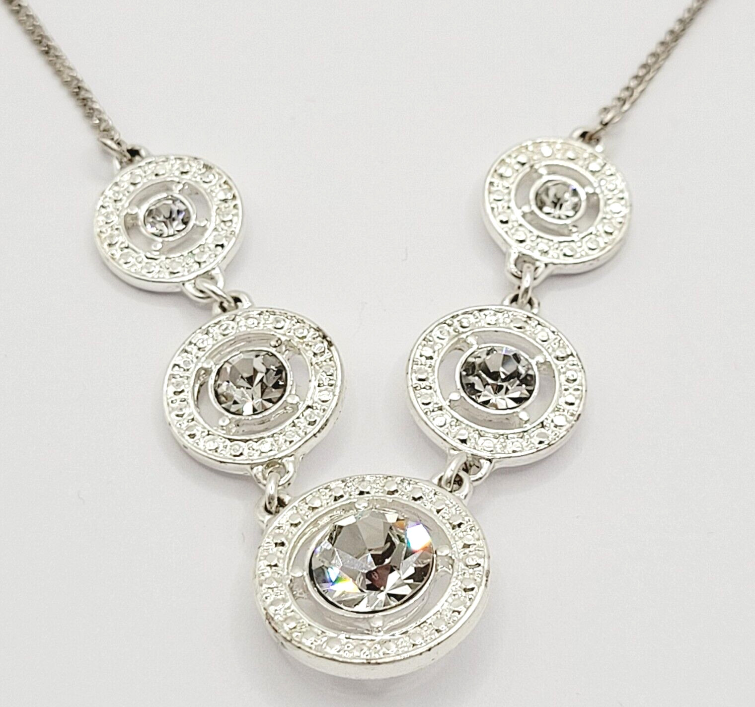 Avon NRT Professional Sparkling Rhinestone Silver Tone Metal Vintage Necklace