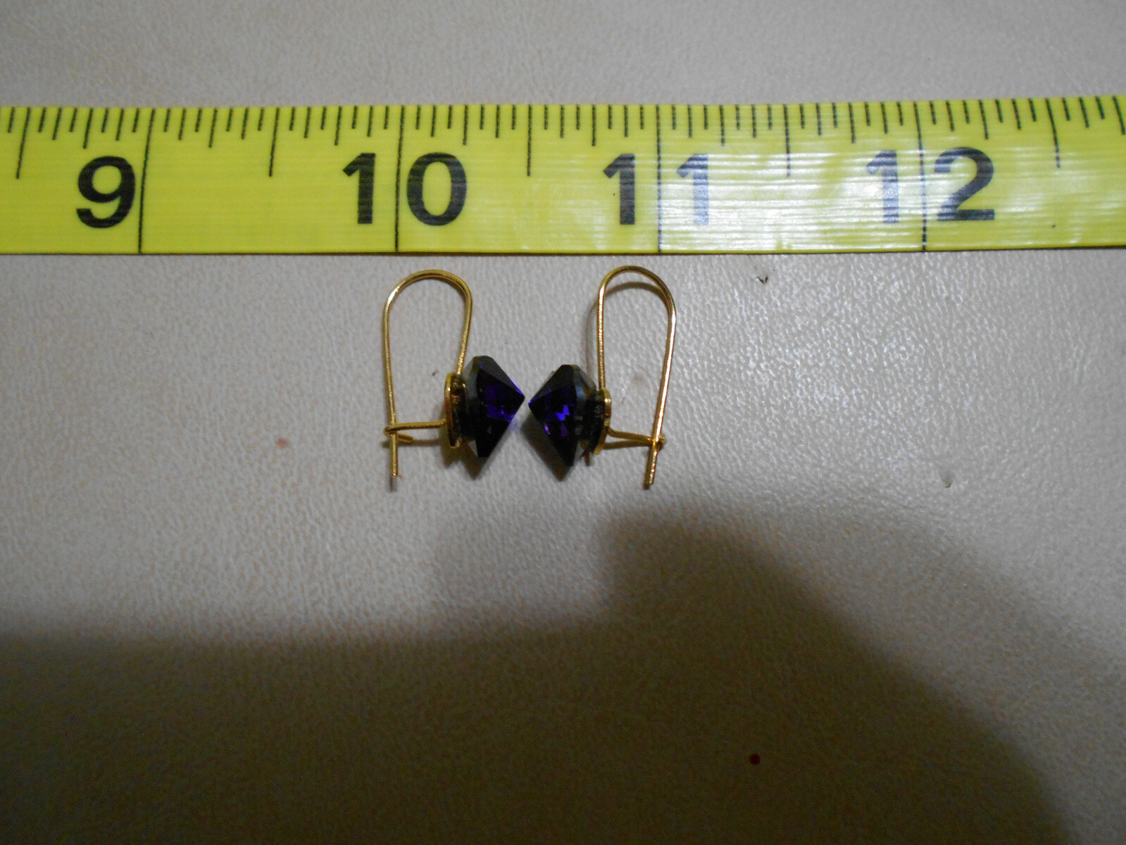 Vintage Amethyst / Sapphire Color Hook Style Heart Earrings Gold Tone Brass