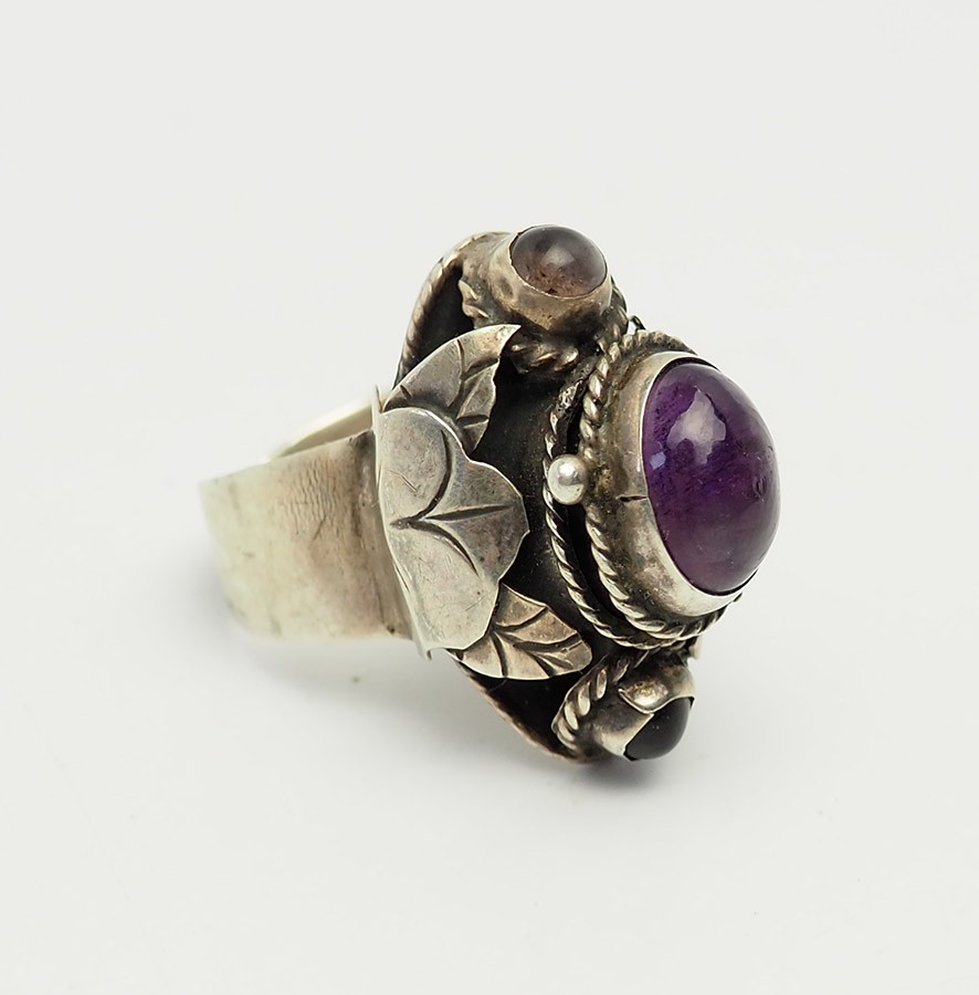 Vintage sterling silver amethyst traditional poison box adjustable ring