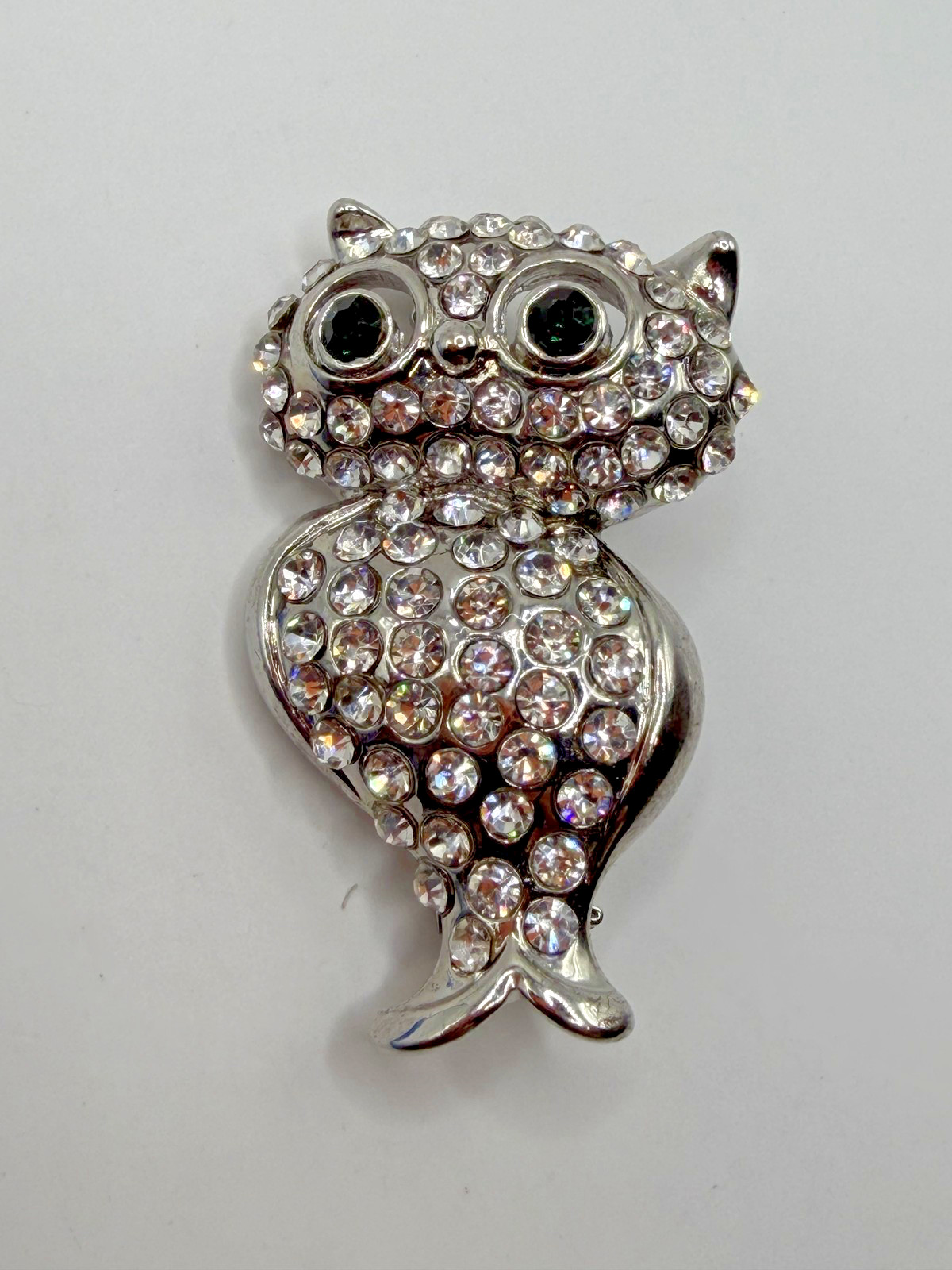 SILVER TONE OWL BROOCH PIN CLEAR RHINESTONE BIRD COSTUME JEWELRY LAPEL VINTAGE