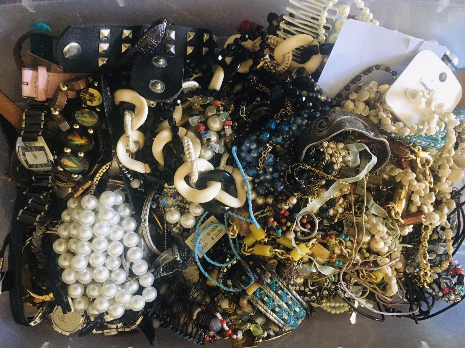 ESTATE Jewelry Vintage-Modern Huge Lot Craft, Junk, Wearable, One Full Pound