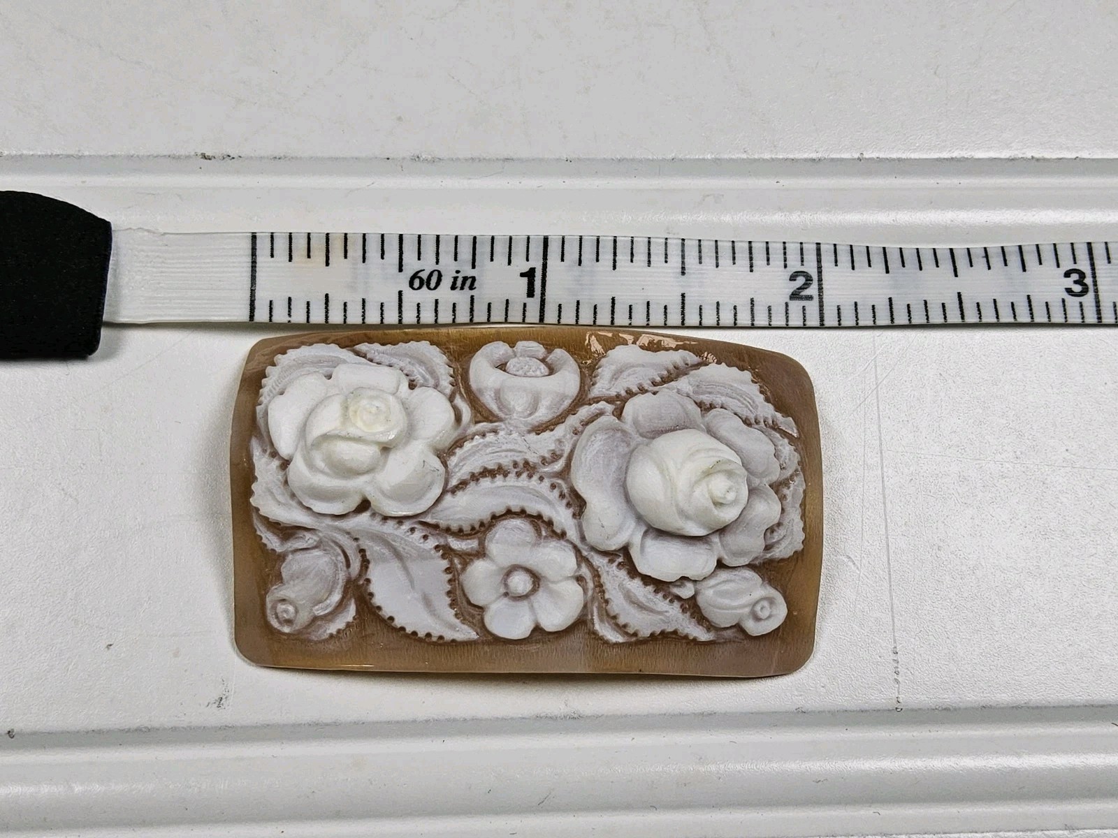 Vintage Carved Shell Roses Cameo