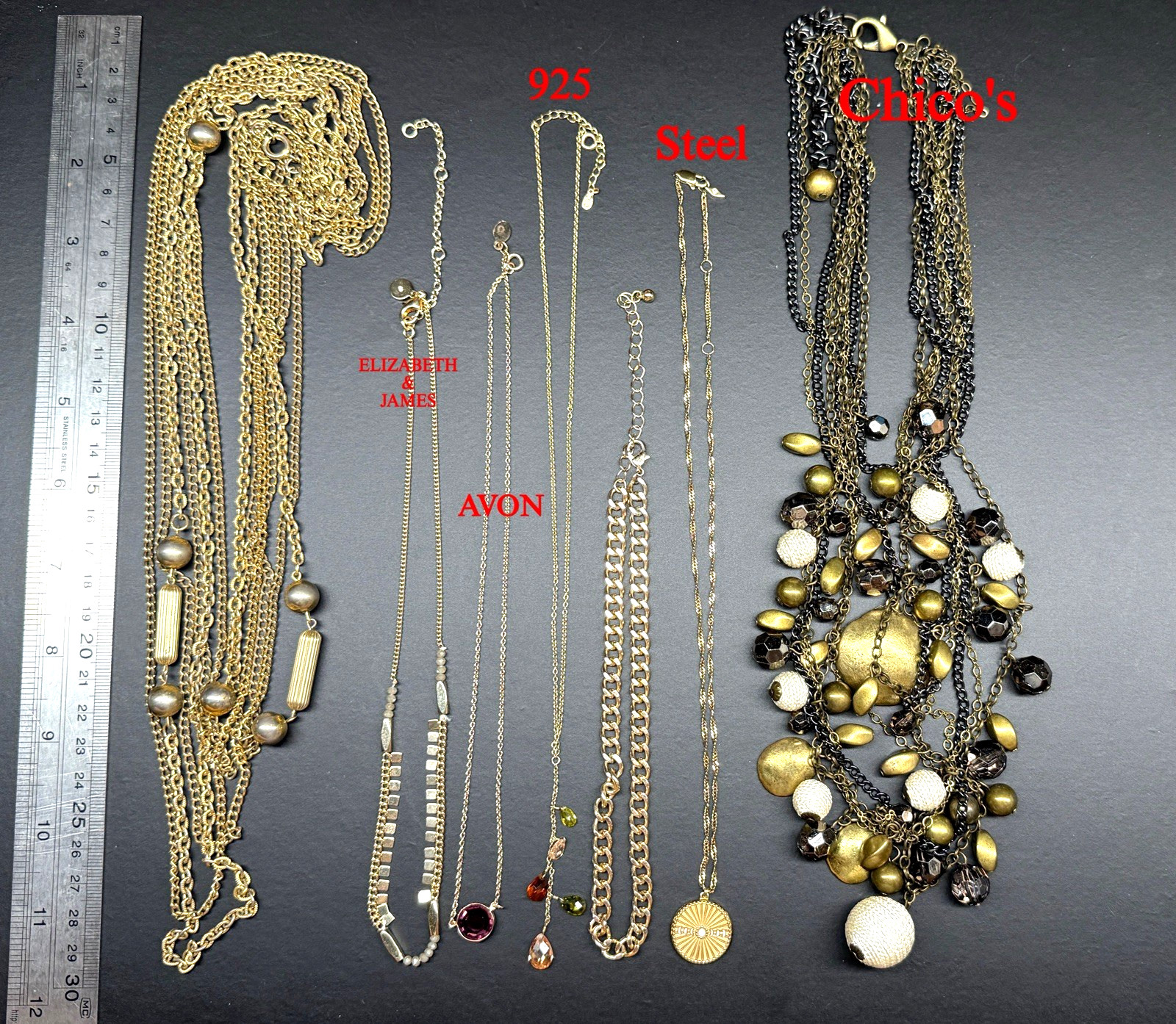 100 pcs Vintage Now Gold Tone Pendants Chains Necklaces Lot Signed & Unsigned