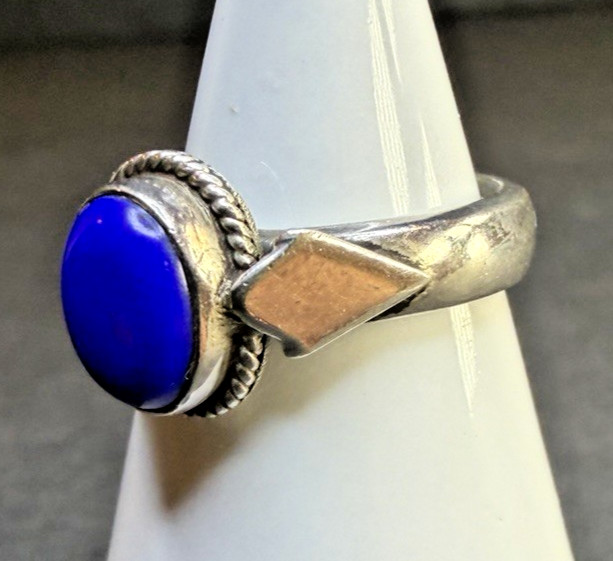 Vintage Blue Lapis Lazuli 925 Sterling Silver Ring Size 5.5