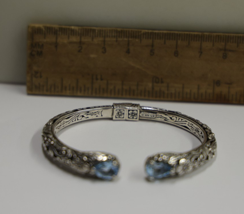 Vintage Sterling ATI Designer Blue Topaz Hinged Bracelet 23.3 Grams
