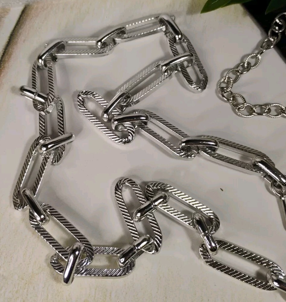 Vintage SARAH COVENTRY Silver Tone Link 28″ Chain Necklace (or Belt), Signed!