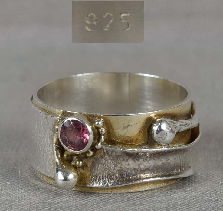 Vintage sterling silver RING pink garnet Size 8.25