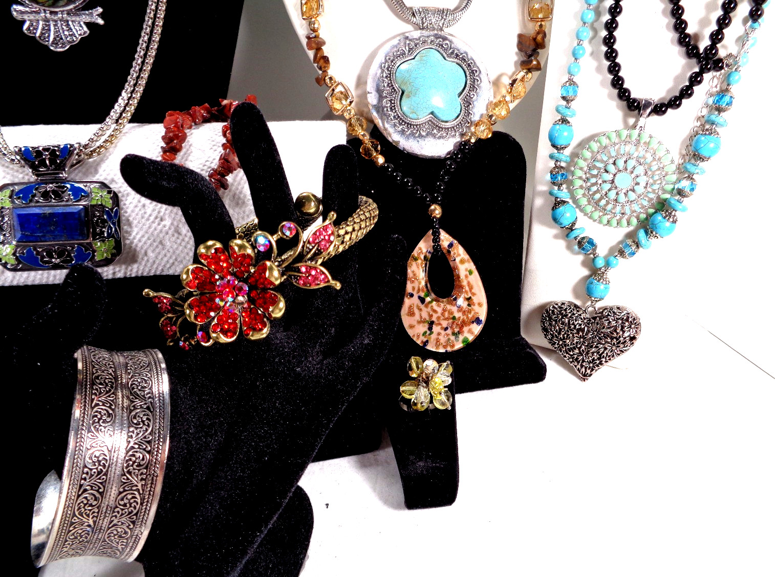 Chunky Mix Blue Red Rhinestone Figural Stone Necklace Bracelet 22 Pc Jewelry Lot