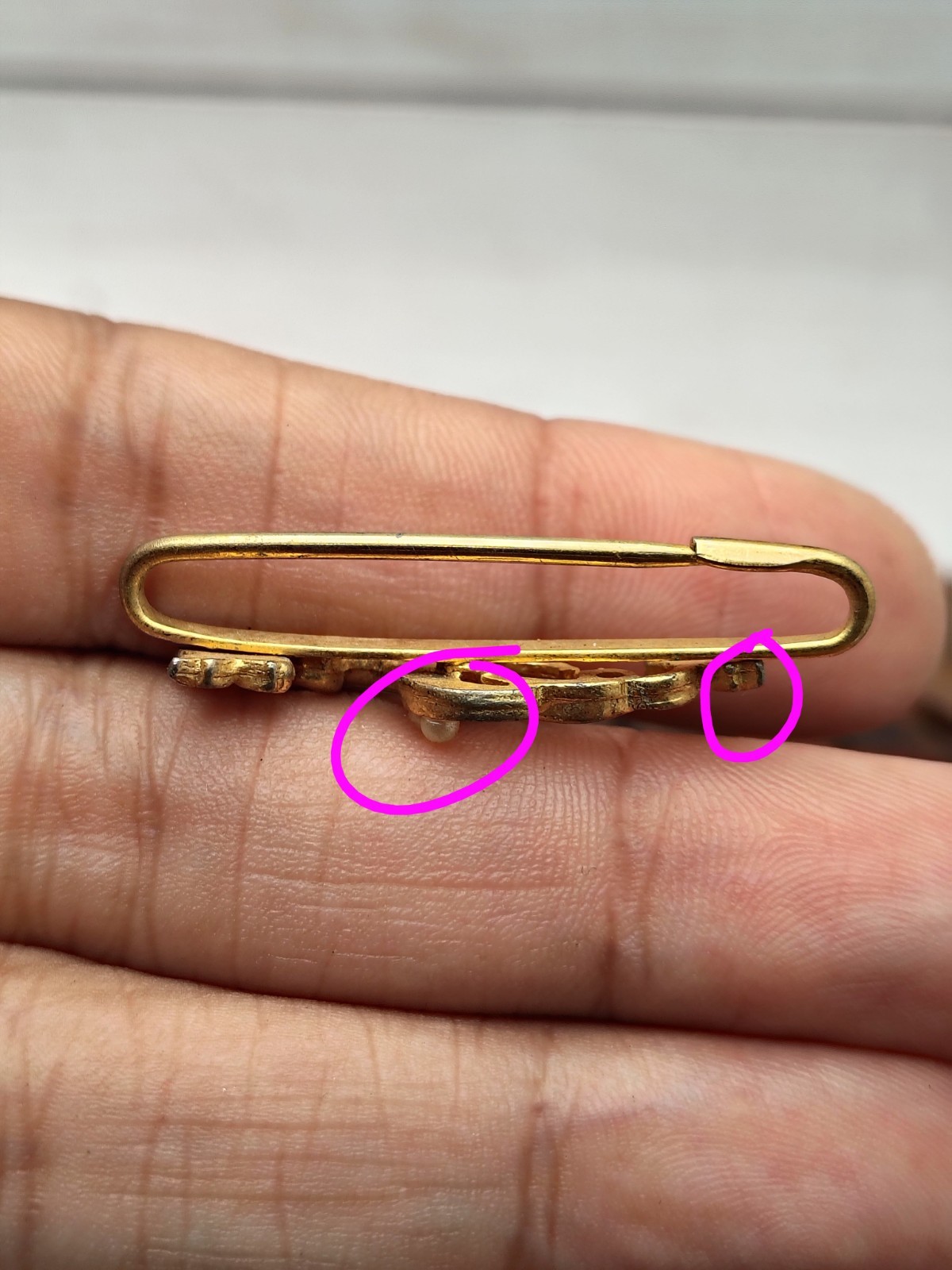 Vintage Crescent Moon And Vines Brooch. 1.5″ Long Gold Tone Celestial
