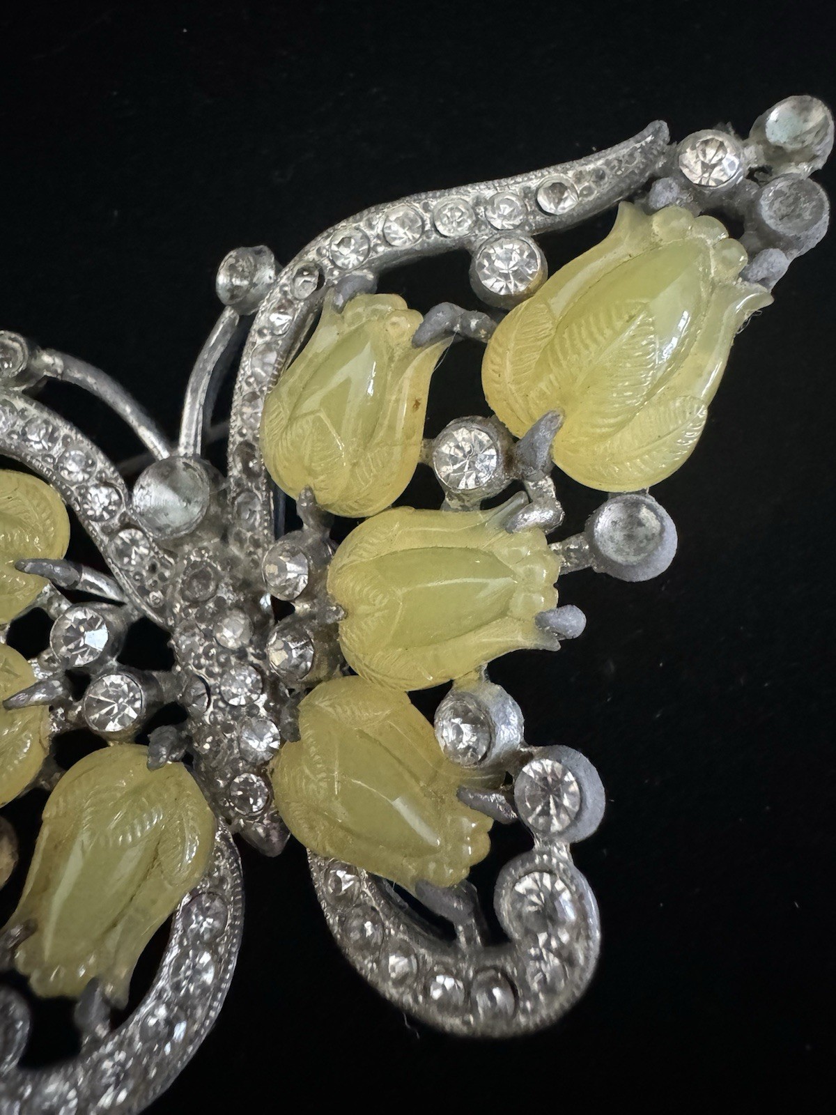 RAREST VTG Vintage Costume Yellow Glass Fruit Salad CURVED BUTTERFLY BROOCH AS I
