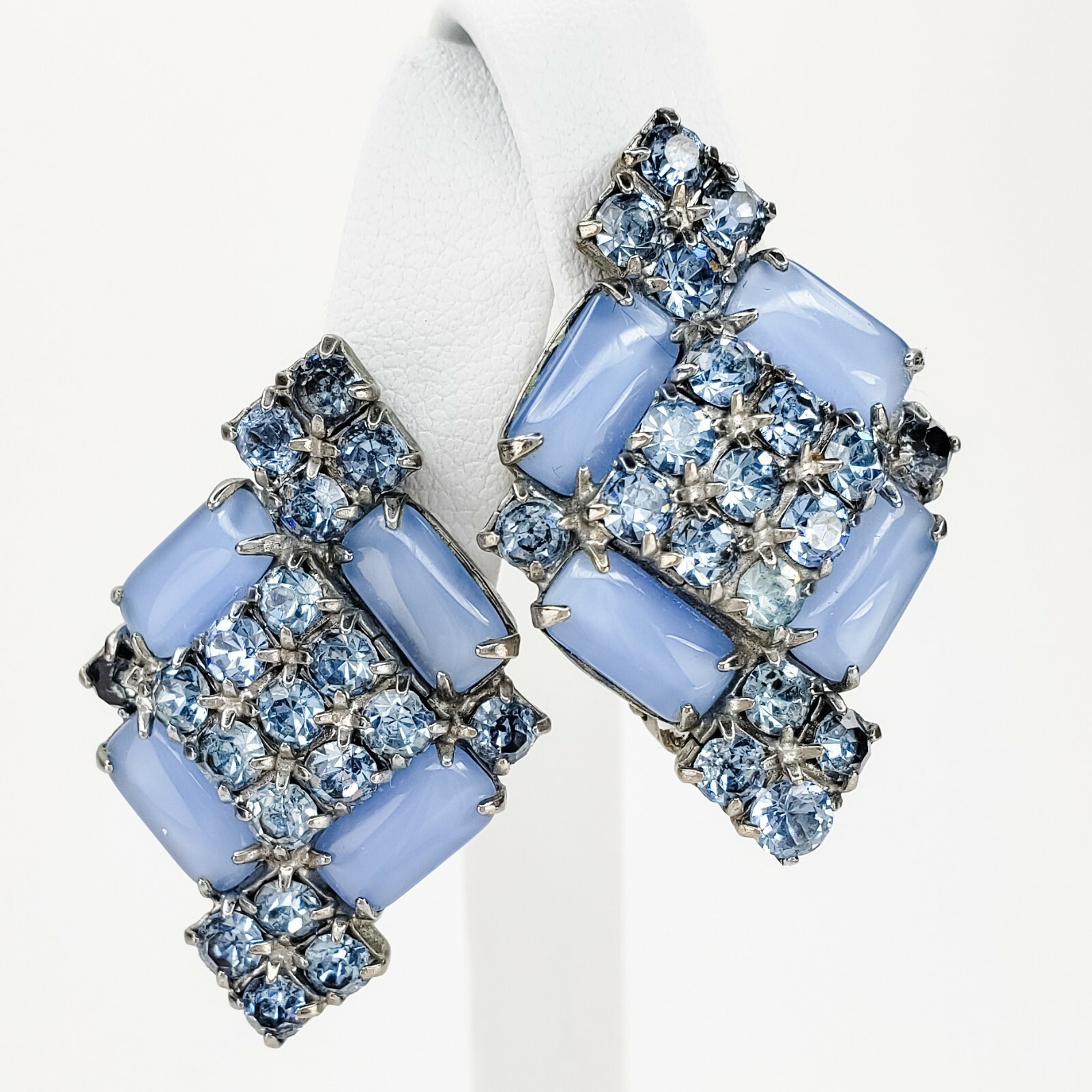 Vintage Blue Prong Set Rhinestone Clip On Earrings