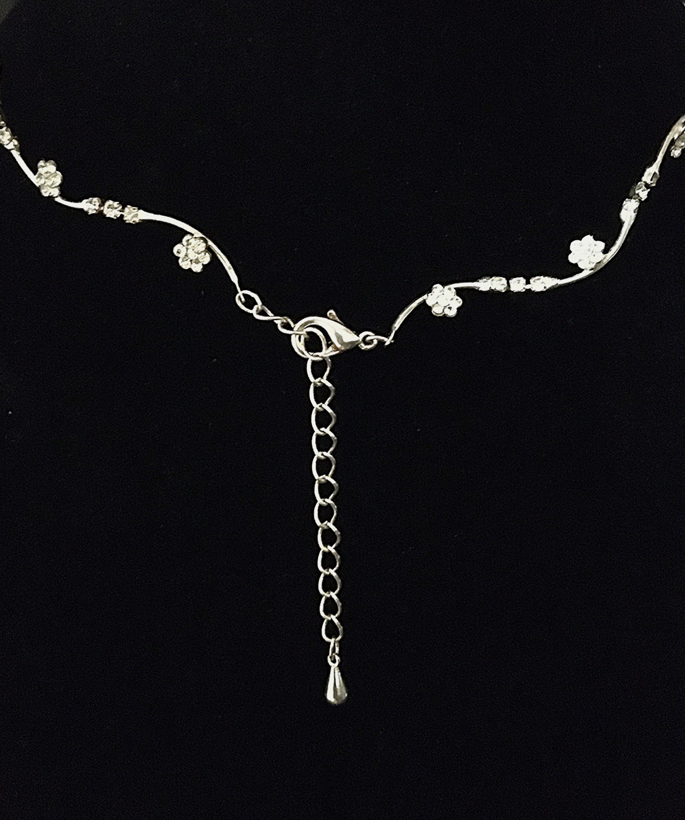 Dainty Rhinestone Flower And Vine Bar Link Necklace Silver Tone Vintage