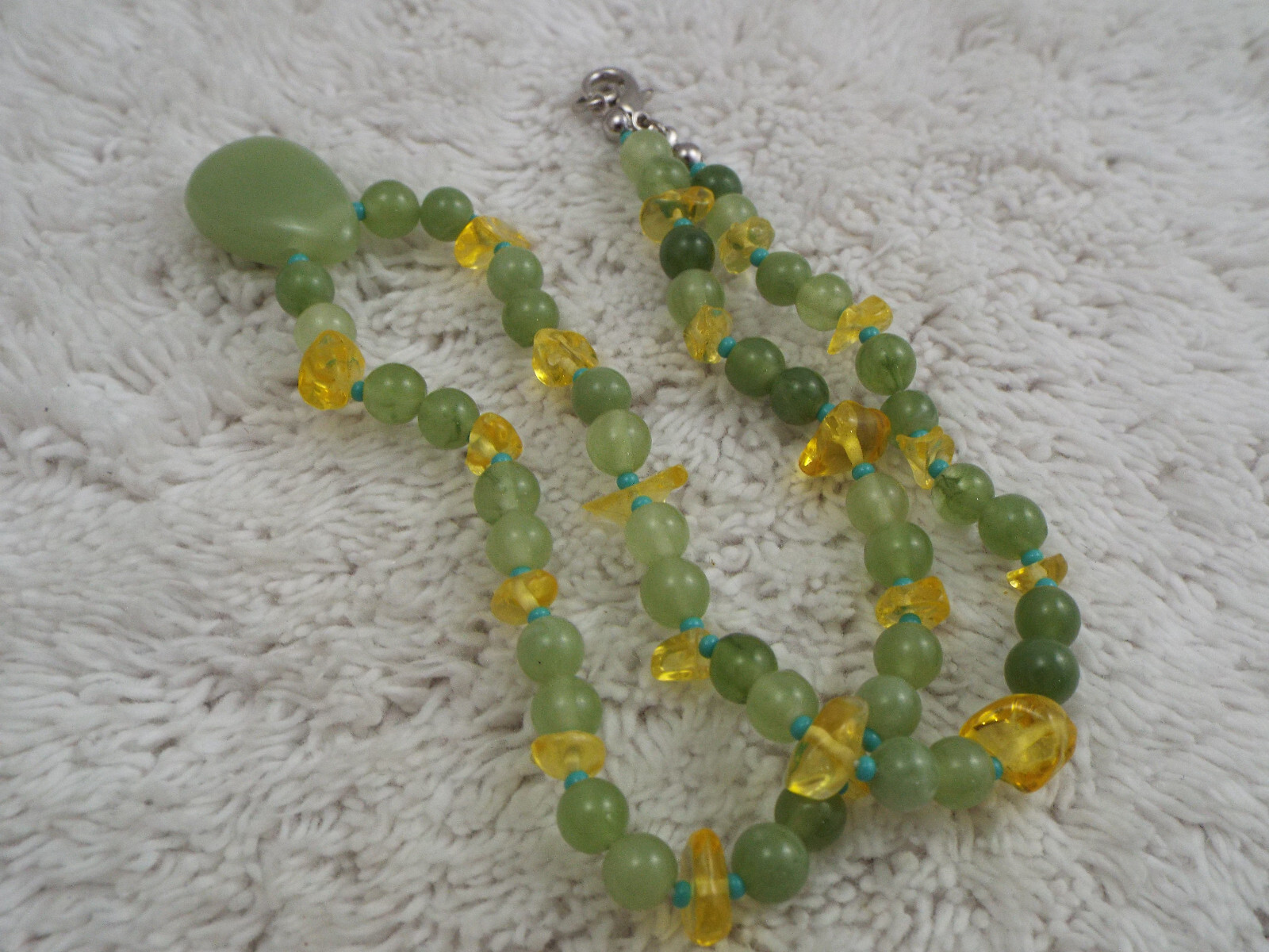 Green Yellow Bead Necklace (A30)