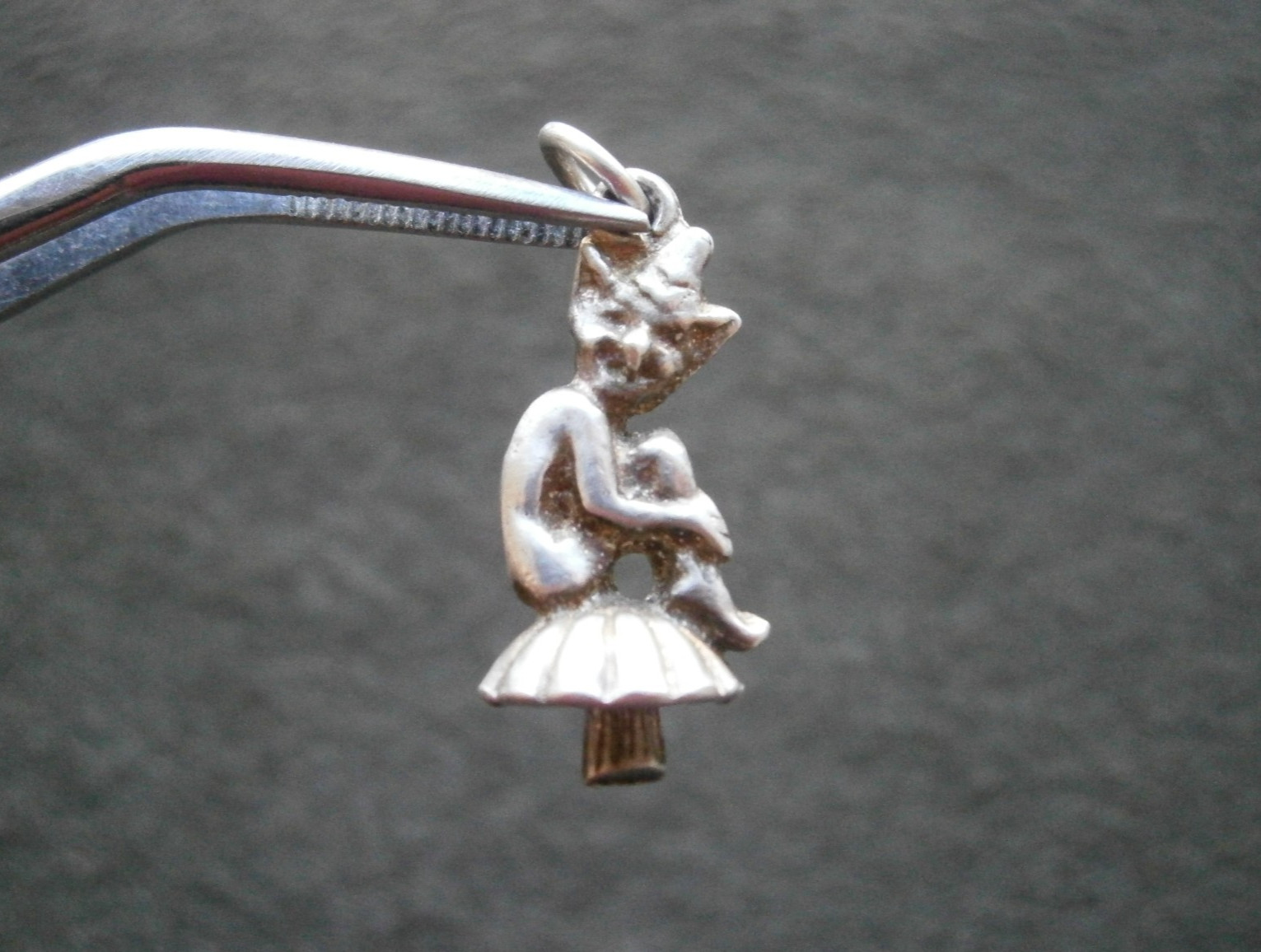 Cornish Piskie Pixie on Toadstool Vintage Sterling Silver Bracelet Charm 2.0g