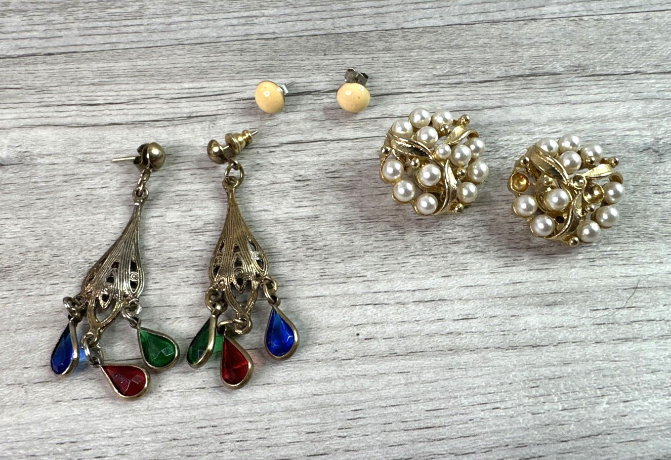 Vintage Lot Of 3 Various Earrings Unbranded & Lisner