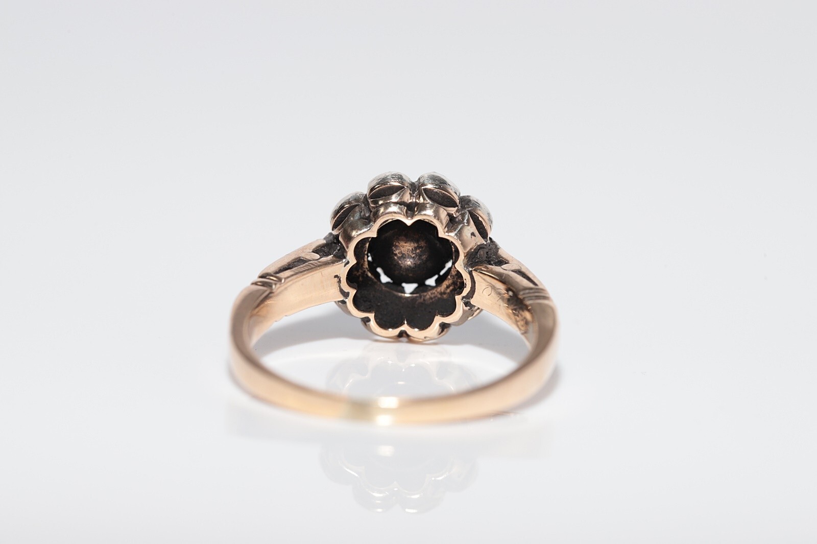Vintage Circa 1980s 14k Gold Top Silver Natural Rose Cut Diamond Ring
