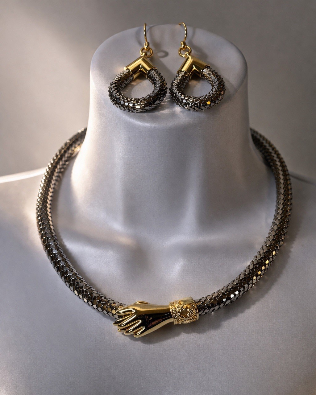 True Vintage DL Auld Silver Mesh Snake Choker Collar Necklace Earrings Set NOS