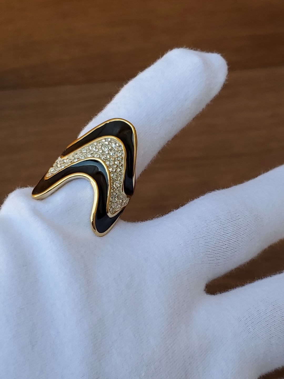 Vintage 18K Yellow Gold Plated Black Enamel And Rhinestones Ring Size 8